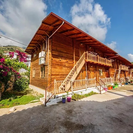 Luiza Guest house