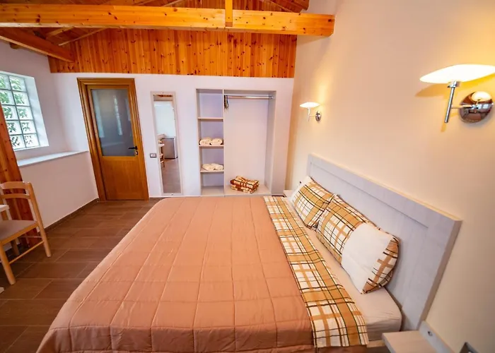 路易莎旅馆 博尔什